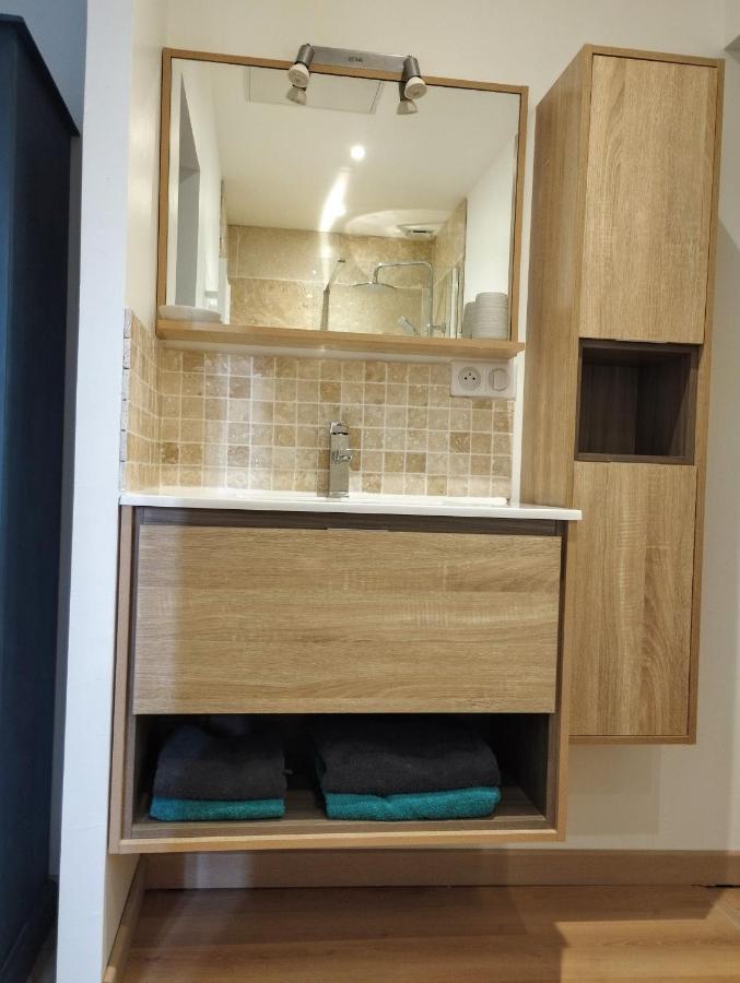 Ferienwohnung L'Atelier Des Reves La Roque-sur-Cèze Exterior foto